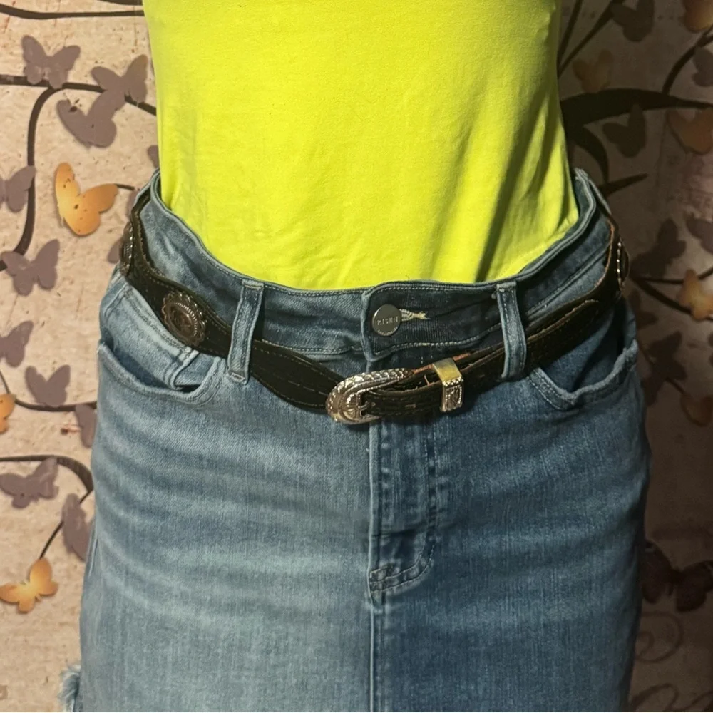 Denim Mini Skirt-STRETCHY and so cute! 🥰